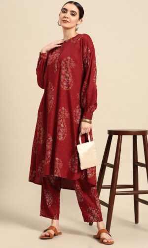 Women Paisley Printed Pleated High-Low Kurta with Trousers